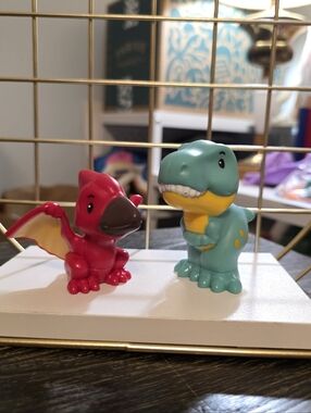 Fisher Price Little People Red Pterodactyl & Teal Dinosaur Figure Set